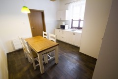 b_233628_10032013_41